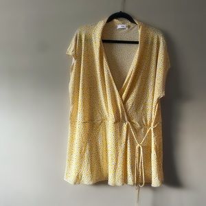 Mango bright yellow top